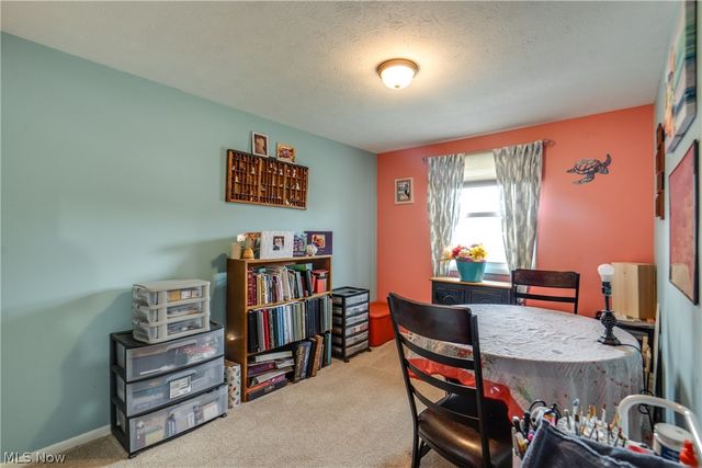 740 Thelma Drive, Wadsworth, OH 44281