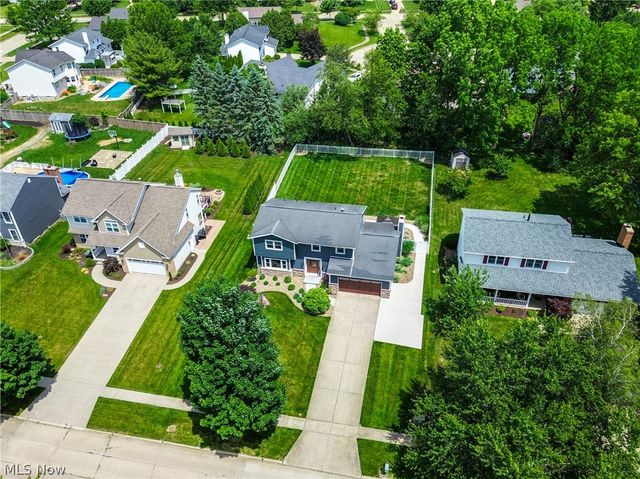 740 Thelma Drive, Wadsworth, OH 44281