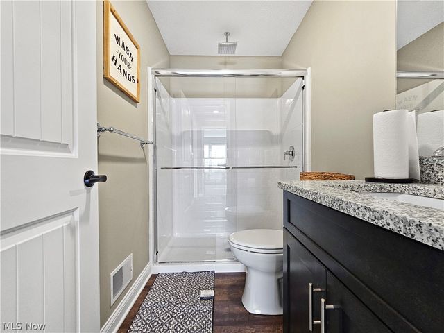 35965 Lake Shore Boulevard, Eastlake, OH 44095