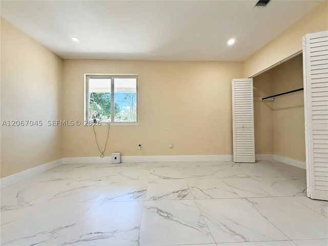 1740 NW 126th St, Miami, FL 33167
