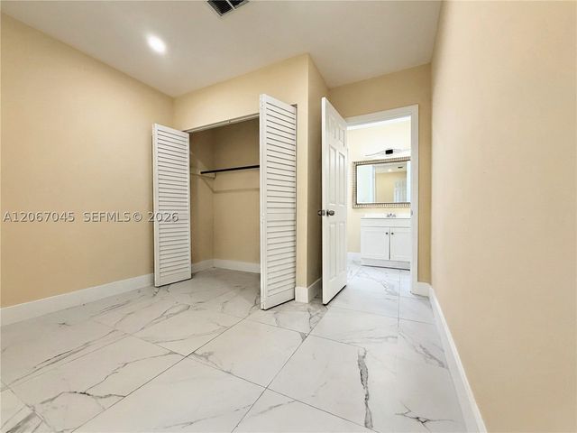 1740 NW 126th St, Miami, FL 33167
