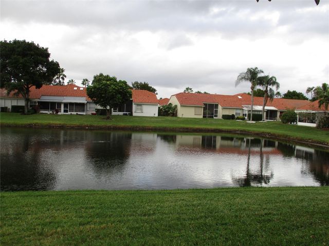 6145 Lake Hibiscus Dr 6145, Delray Beach, FL 33484