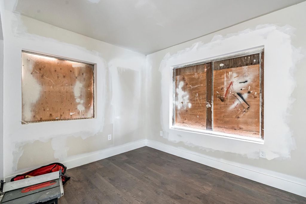 Image 14 of property listing at 1508 N Calaveras Avenue, Fresno, CA 93728