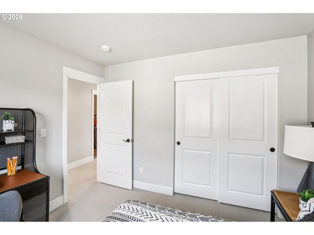 24435 Sw WHITE OAK Ter, Sherwood, OR 97140