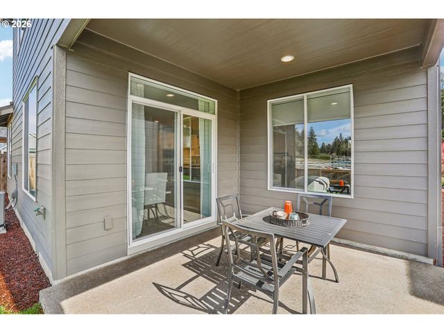 24435 Sw WHITE OAK Ter, Sherwood, OR 97140