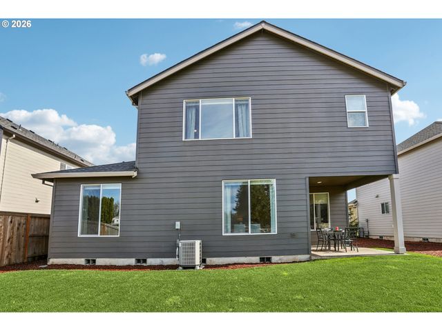 24435 Sw WHITE OAK Ter, Sherwood, OR 97140