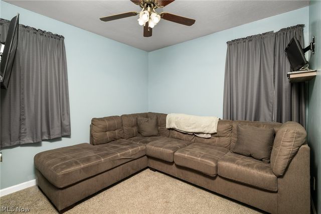 27030 Farringdon Avenue, Euclid, OH 44132