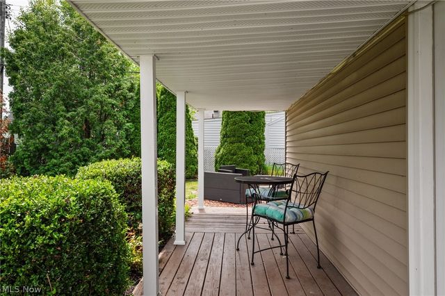 27030 Farringdon Avenue, Euclid, OH 44132