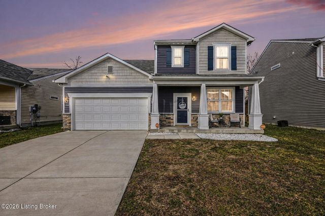 12042 Wooden Trace Dr, Louisville, KY 40229