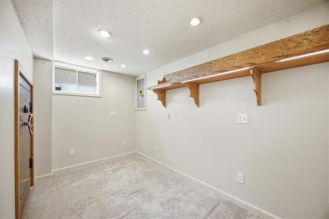 1104 SE 7th Street, Lee's Summit, MO 64063