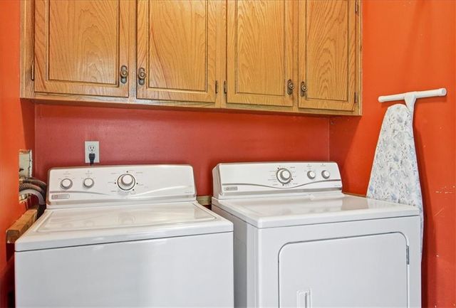 1104 SE 7th Street, Lee's Summit, MO 64063