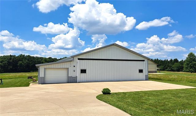 25 Barnstormer Lane, Unincorporated, MO 63348