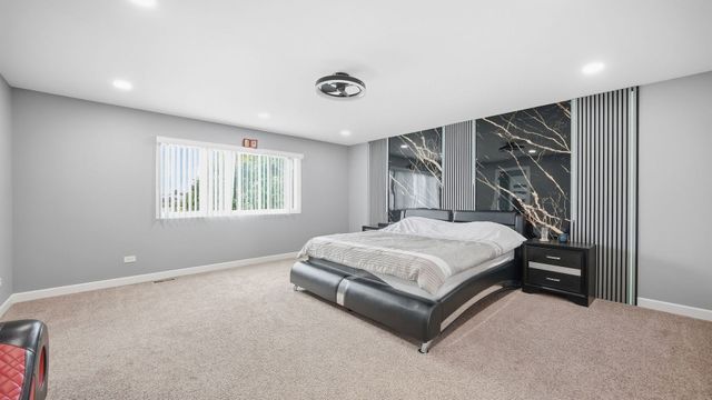 6142 AUTUMN RIDGE Drive, Plainfield, IL 60586