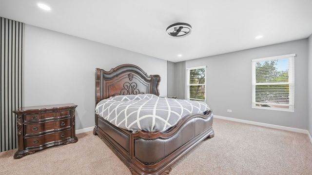 6142 AUTUMN RIDGE Drive, Plainfield, IL 60586