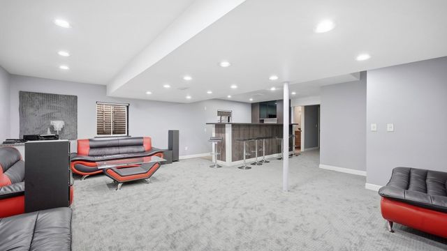 6142 AUTUMN RIDGE Drive, Plainfield, IL 60586