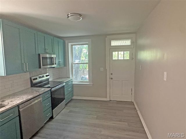 3716 Minnesota Avenue, St Louis, MO 63118