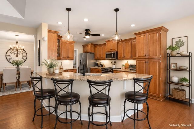 5528 Crescent View Drive, North Charleston, SC 29420