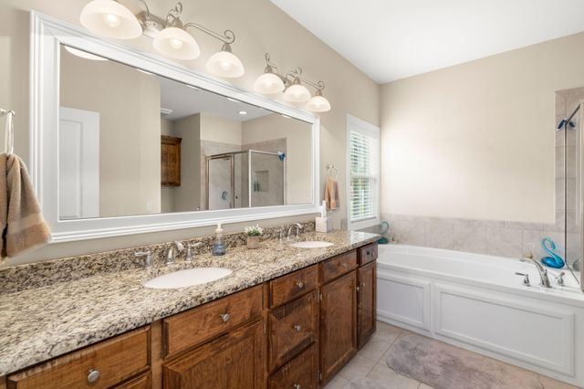 5528 Crescent View Drive, North Charleston, SC 29420