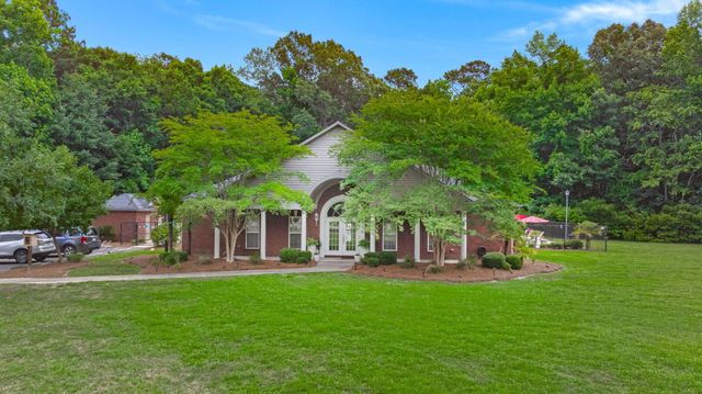 5528 Crescent View Drive, North Charleston, SC 29420