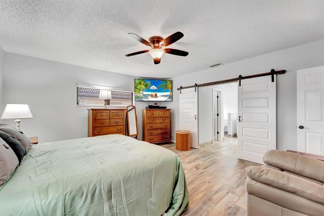 10306 Greentrail Drive N, Boynton Beach, FL 33436