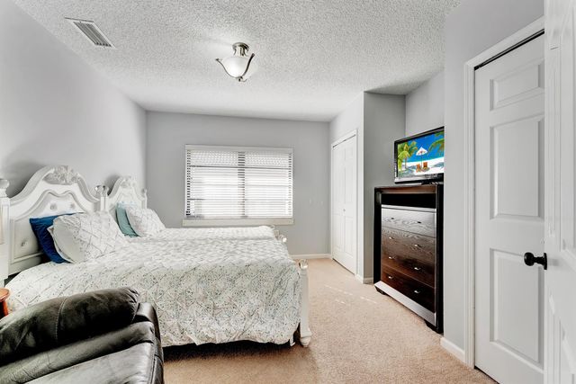 10306 Greentrail Drive N, Boynton Beach, FL 33436