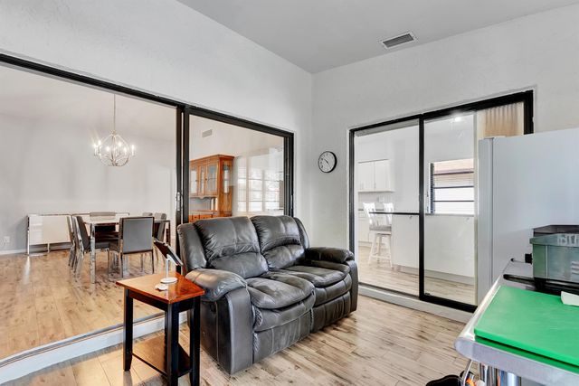 10306 Greentrail Drive N, Boynton Beach, FL 33436