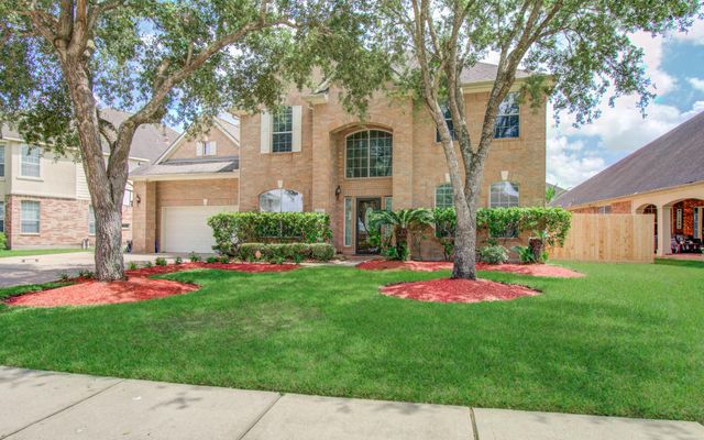 11704 Shoal Landing, Pearland, TX 77584