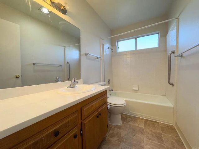 2520 collier Avenue, San Diego, CA 92116
