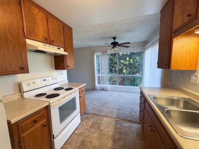 2520 collier Avenue, San Diego, CA 92116
