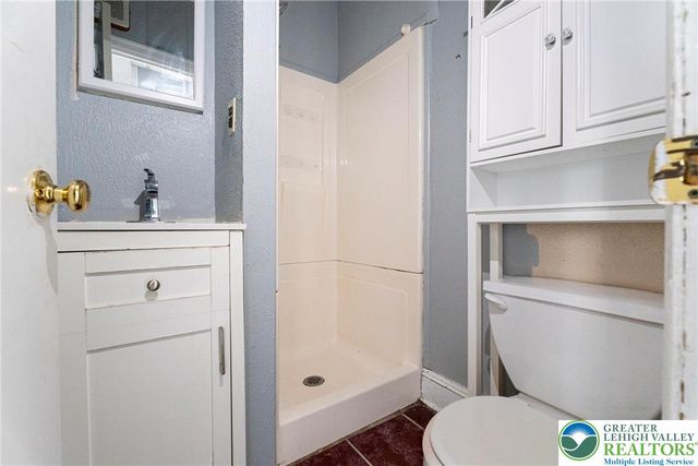 417 McCartney 1, Easton, PA 18042