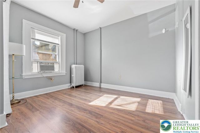 417 McCartney 1, Easton, PA 18042