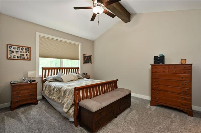 24969 W 94th Place, Lenexa, KS 66227