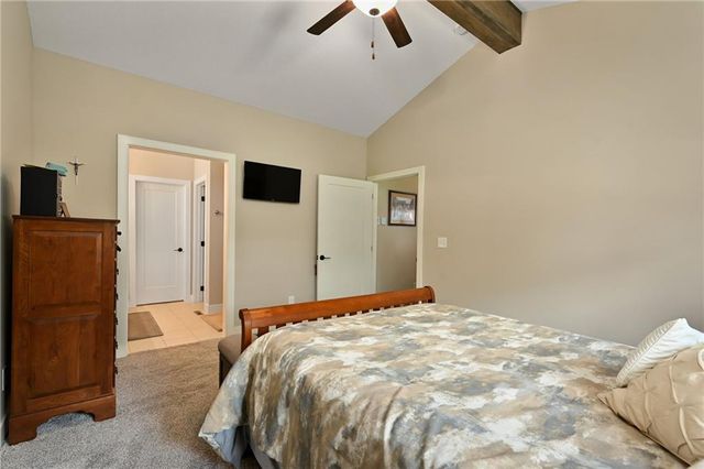 24969 W 94th Place, Lenexa, KS 66227