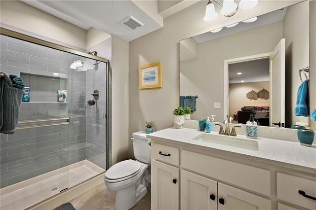 24969 W 94th Place, Lenexa, KS 66227