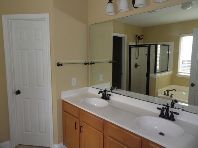 316 Chemistry Circle, Ladson, SC 29456