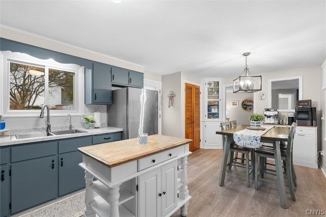 110 Trent Lane, Camillus, NY 13031