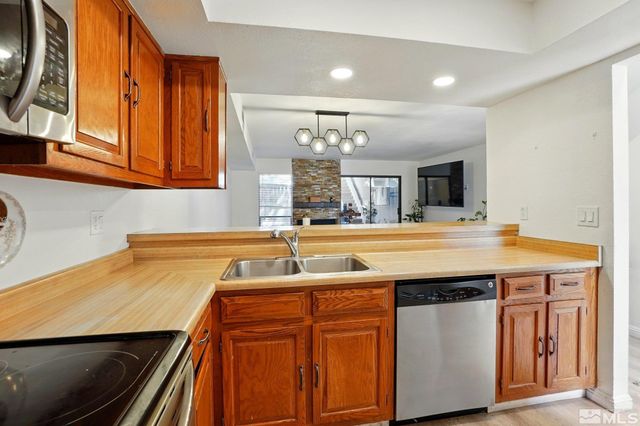 4185 Baker Lane, Reno, NV 89509