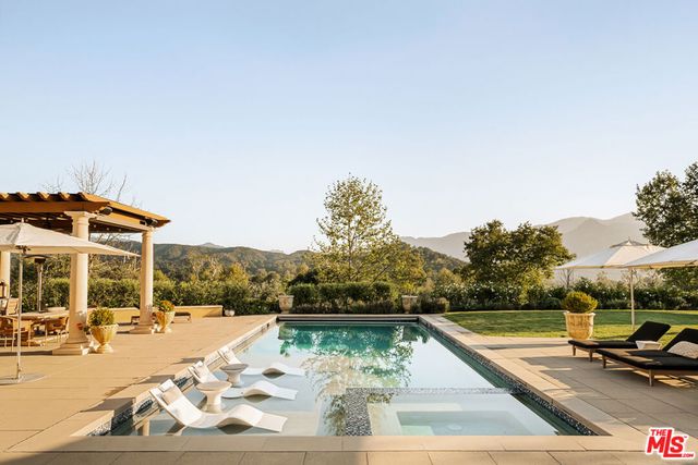 26769 Mulholland Highway, Calabasas, CA 91302