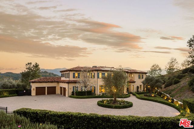 26769 Mulholland Highway, Calabasas, CA 91302