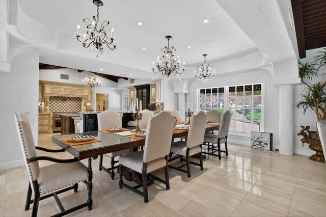 1677 Hillview, Palm Springs, CA 92264