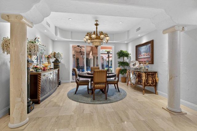 1677 Hillview, Palm Springs, CA 92264