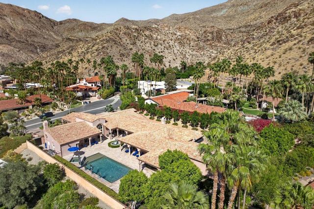 1677 Hillview, Palm Springs, CA 92264