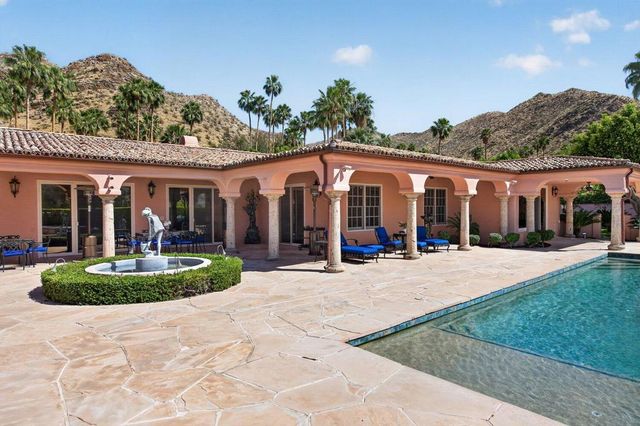 1677 Hillview, Palm Springs, CA 92264