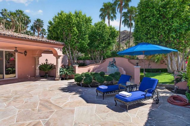 1677 Hillview, Palm Springs, CA 92264
