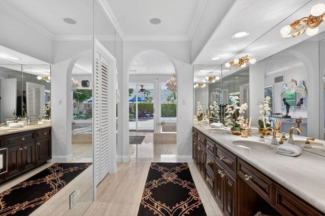 1677 Hillview, Palm Springs, CA 92264
