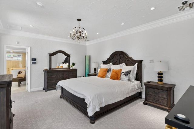 1677 Hillview, Palm Springs, CA 92264
