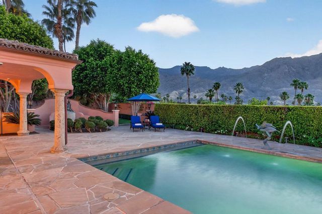 1677 Hillview, Palm Springs, CA 92264