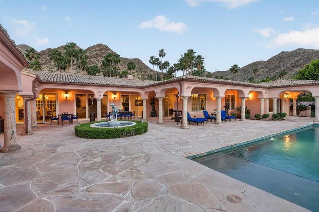 1677 Hillview, Palm Springs, CA 92264