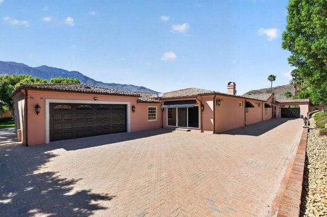 1677 Hillview, Palm Springs, CA 92264