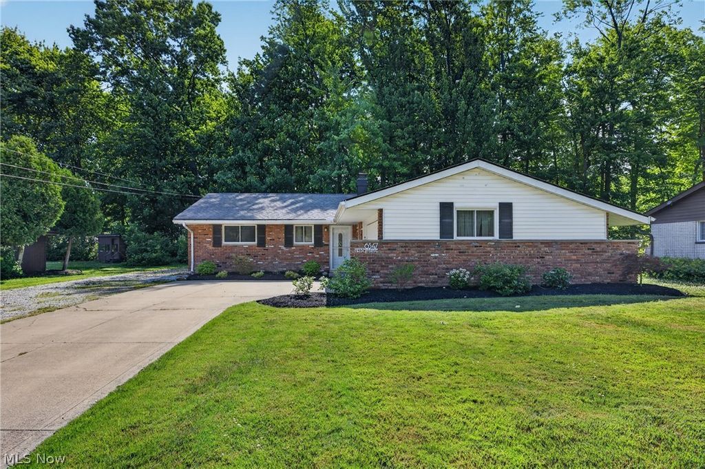 6347 Meldon Drive, Mentor, OH 44060